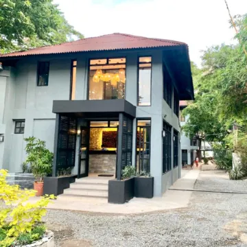 The Henry Resort Taramindu Laiya