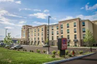 Comfort Suites Hartville-North Canton فنادق في لیک ٹاؤنشپ