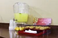 Microtel Inn & Suites by Wyndham Lithonia/Stone Mountain - breakfast
