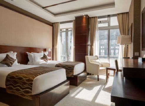 Best Western Plus Pearl Addis