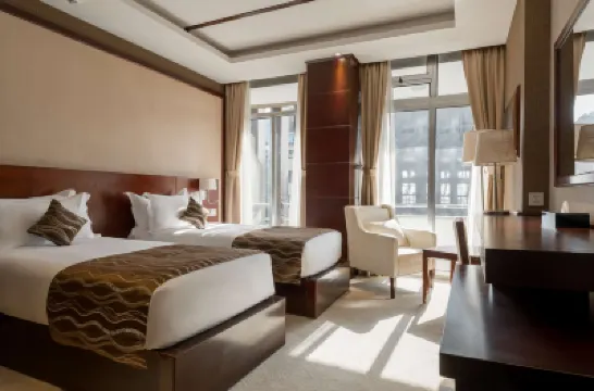 貝斯特韋斯特優質珍珠亞的斯酒店 鄰近博萊國際機場的酒店