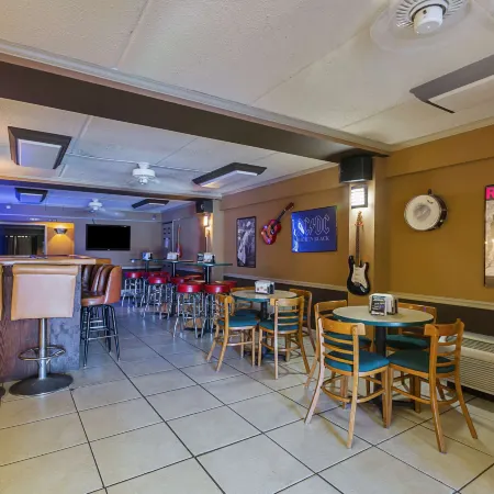 Americas Best Value Inn and Suites Melbourne
