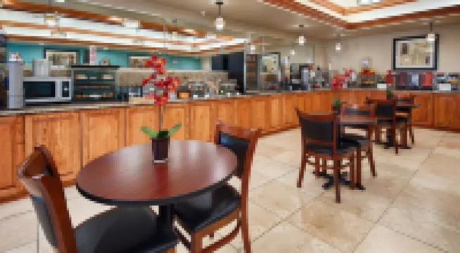 Best Western Plus Monahans Inn  Suites
