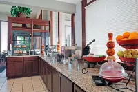 Ramada by Wyndham Spokane Valley - Frühstück