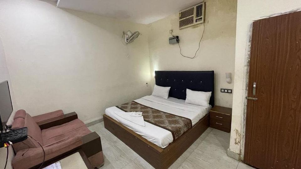 Baba Residency