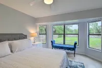 Charming Palm Bay Retreat w/ Spacious Yard! - parking