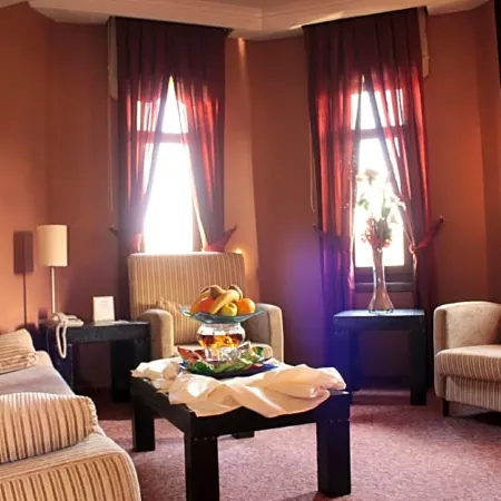 Rumi Hotel