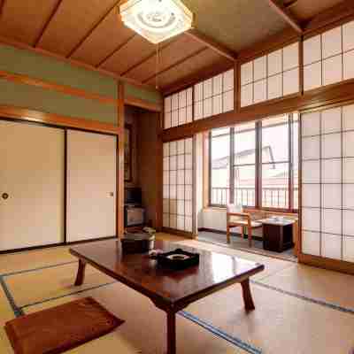 五十沢温泉ゆもとかん Rooms