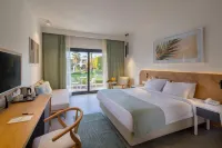 Amphoras Beach - Ultra All Inclusive Hotel di Qesm Sharm Ash Sheikh
