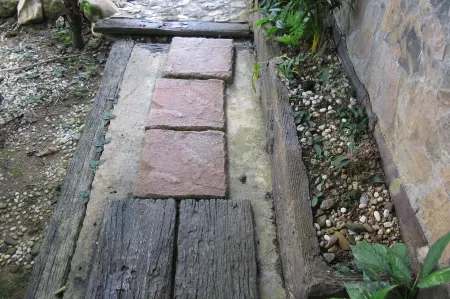 Nimit Bungalow Отели рядом с достопримечательностью «Khao Lak Beach»