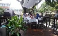 Karang Sari Hotel Hotel di Pelabuhan Ratu