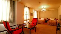 Tochigi Grand Hotel Hotels in Точіґі