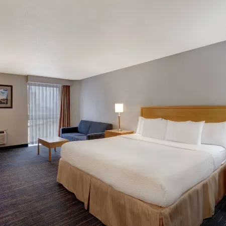 Days Inn by Wyndham Niagara Falls Near the Falls Hotels in Niagara Falls