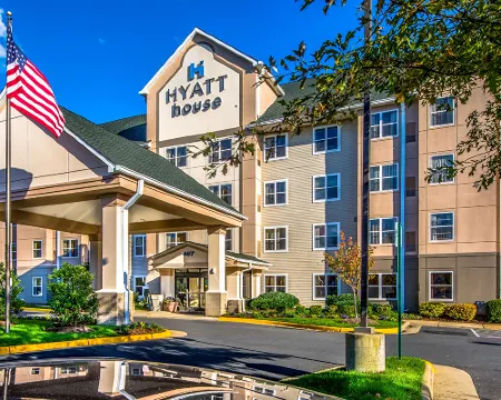Hyatt House Herndon/Reston Hotels in Herndon