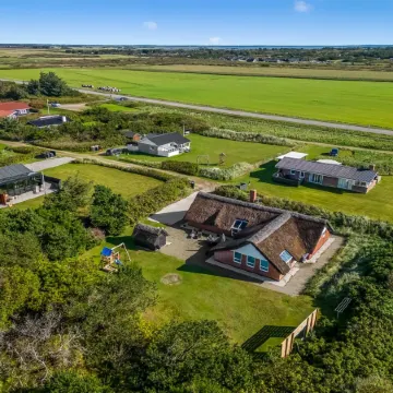 "Ruse" - 500m from the Sea