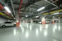 โรงแรมลาออนเซนา - ที่มีที่จอดรถ