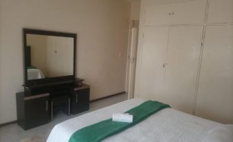 Spacious Executive Holiday Apartment in Bulawayo