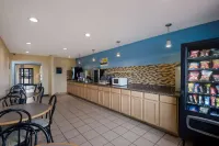 Days Inn by Wyndham Ankeny - des Moines - breakfast