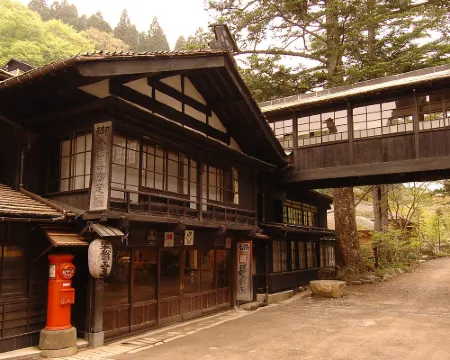 Houshi Onsen Chojukan Các khách sạn ở Minakami