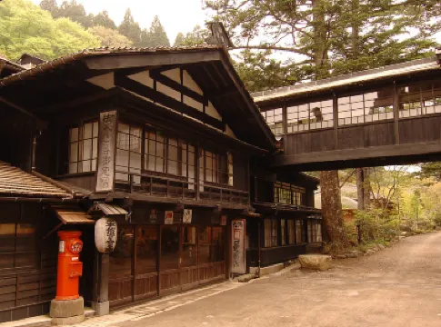 후시 온센 초주칸 나에바 주변 호텔