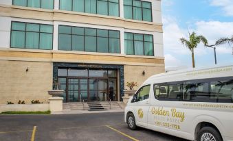 Golden Bay Belize Hotel