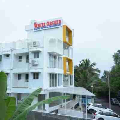 The White Orchid Luxury Service Apartments Hotel Exterior