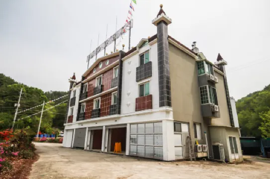 Hapcheon Broadway Hotel