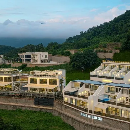 Sacheon Nine View Pool Villa