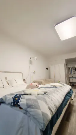 Dajin Xiaozhan Apartment (Jinchengjiang Huijin International Branch) Отели рядом с достопримечательностью «BaiMa BuXingJie»