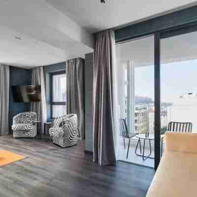 NYX Esperia Palace Hotel Athens by Leonardo Hotels Rooms