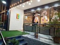 Hotel Tlb Palace Hotels in Sonitpur