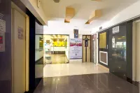 Hotel Savshanti Towers