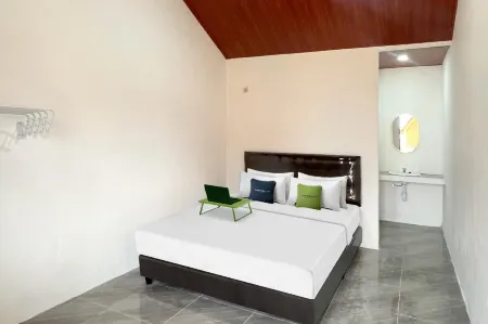 Urbanview Hotel Nerine's Glamping Village Cipanas by RedDoorz Отели в г. Pacet