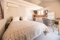 Au Coin des Vins Hotel a Rasteau