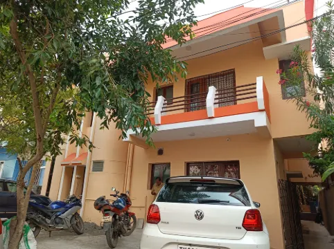 Trendz Service Apartments