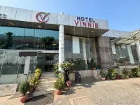 Treebo Premium Vinnie Hotels in Tonk Road