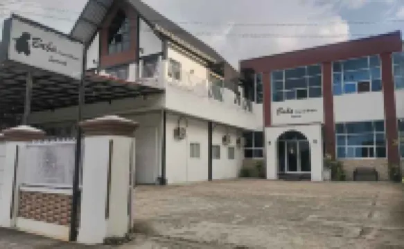 Baba Guest House Syariah のホテル