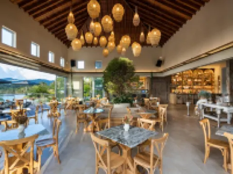 Tau House Hoteles en Guatapé