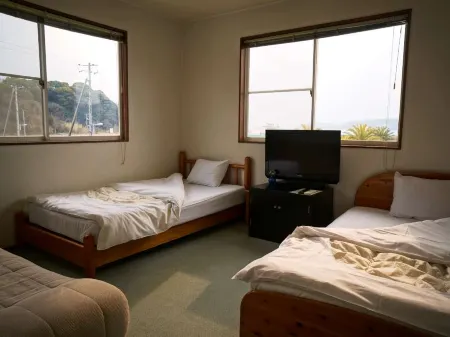 Ushimado Seaside Pension Ala Papa Отели рядом с достопримечательностью «Оливковый сад Усимадо»