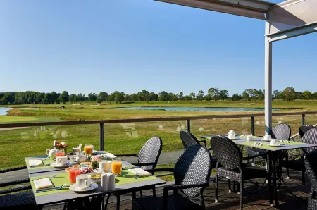 Relais de Margaux Отели рядом с достопримечательностью «Villa gallo-romaine»