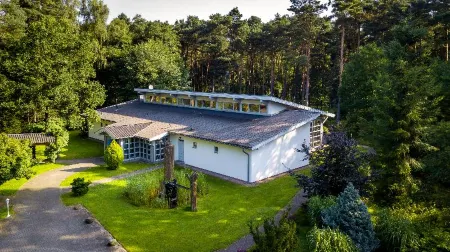 Hotel Zur Heidschnucke Отели в г. Буххольц-ин-дер-Нордхайде