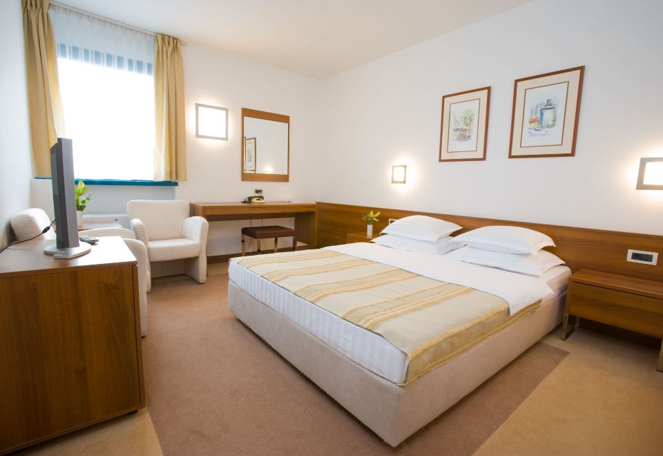 호텔 조식 및 레스토랑