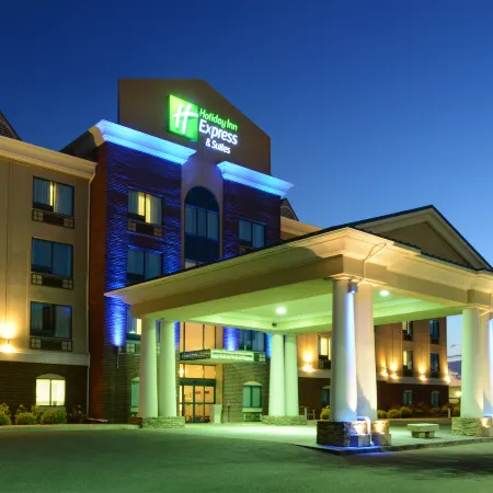 Holiday Inn Express & Suites MEDICINE HAT TRANSCANADA HWY 1 by IHG