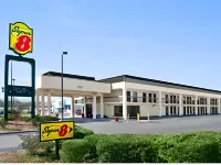 Super 8 by Wyndham Oxford Hotel di Anniston