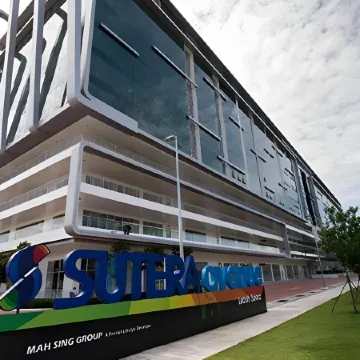 Homesuite' Home at Sutera Avenue