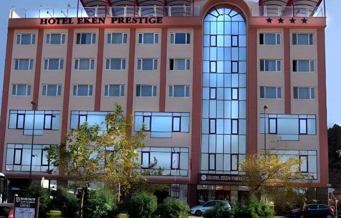 Hotel Eken Prestige