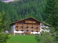 Hotel Cristallo