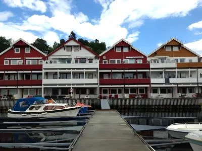 Tysnes Sjø og Fritid Hotels in Uggdal