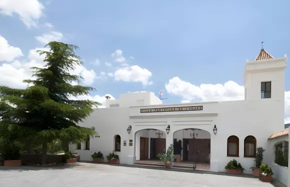 勞哈爾德亞恩達拉斯觀光別墅酒店