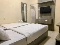 Crystal Inn Hotels in Purworejo